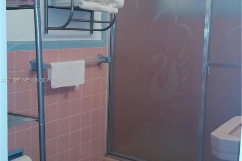 Copropriété à vendre à Miami Beach, Floride: 38.46 m2 № 2059745 - photo 11