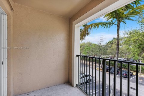 Copropriété à louer à Coconut Creek, Floride: 2 chambres, 77.48 m2 № 1966686 - photo 12