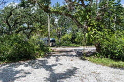 House in Parrish, Florida 5 bedrooms, 354.52 sq.m. № 1737117 - photo 13