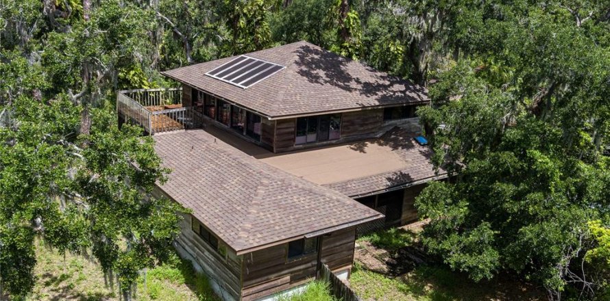 House in Parrish, Florida 5 bedrooms, 354.52 sq.m. № 1737117