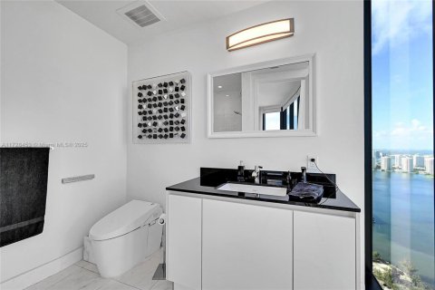 Condo in Sunny Isles Beach, Florida, 3 bedrooms  № 1861554 - photo 22