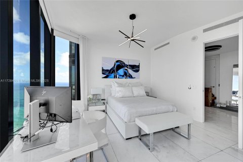 Condo in Sunny Isles Beach, Florida, 3 bedrooms  № 1861554 - photo 5