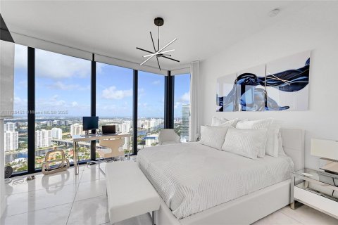 Condo in Sunny Isles Beach, Florida, 3 bedrooms  № 1861554 - photo 18