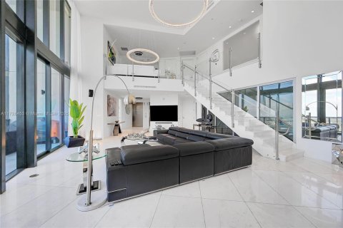 Condo in Sunny Isles Beach, Florida, 3 bedrooms  № 1861554 - photo 12