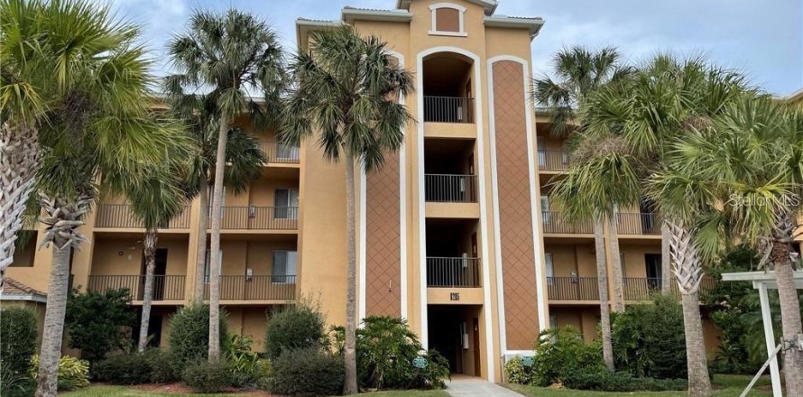 Condo in Bradenton, Florida, 2 bedrooms № 1886412