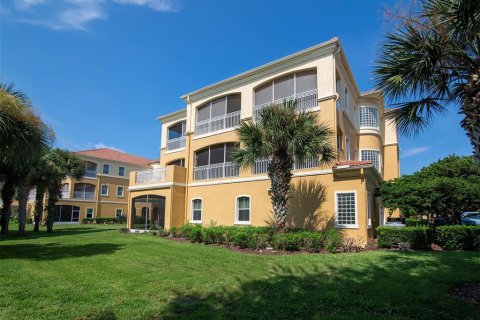 Condominio en venta en Palm Coast, Florida, 3 dormitorios, 187.11 m2 № 2277542 - foto 29