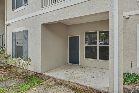 Condo in Haines City, Florida, 1 bedroom № 2207090