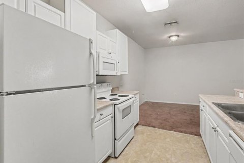 Condo in Haines City, Florida, 1 bedroom  № 2207090 - photo 21