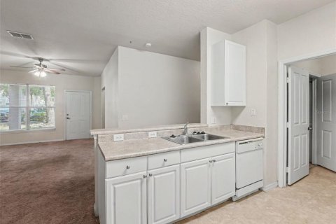 Condo in Haines City, Florida, 1 bedroom  № 2207090 - photo 17
