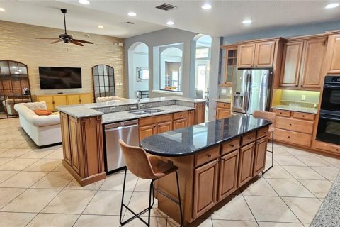 House in Winter Garden, Florida 5 bedrooms, 336.86 sq.m. № 1884867 - photo 7