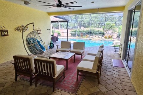 Villa ou maison à louer à Winter Garden, Floride: 5 chambres, 336.86 m2 № 1884867 - photo 22