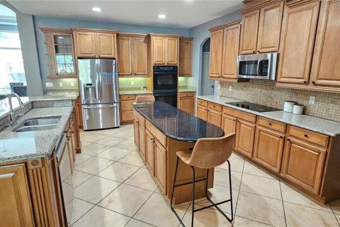 House in Winter Garden, Florida 5 bedrooms, 336.86 sq.m. № 1884867 - photo 6