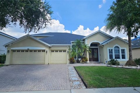 Villa ou maison à louer à Winter Garden, Floride: 5 chambres, 336.86 m2 № 1884867 - photo 1
