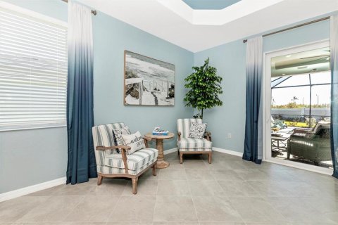 House in WELLEN PARK in Venice, Florida 4 bedrooms, 277.68 sq.m. № 1507784 - photo 7