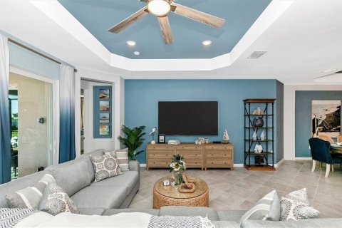 House in WELLEN PARK in Venice, Florida 4 bedrooms, 277.68 sq.m. № 1507784 - photo 13