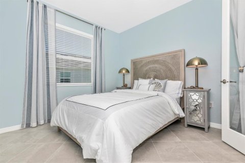 House in WELLEN PARK in Venice, Florida 4 bedrooms, 277.68 sq.m. № 1507784 - photo 27