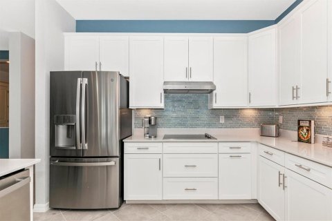 House in WELLEN PARK in Venice, Florida 4 bedrooms, 277.68 sq.m. № 1507784 - photo 3