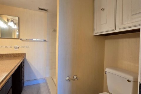 Condominio en venta en Margate, Florida, 2 dormitorios, 101.26 m2 № 2036492 - foto 10