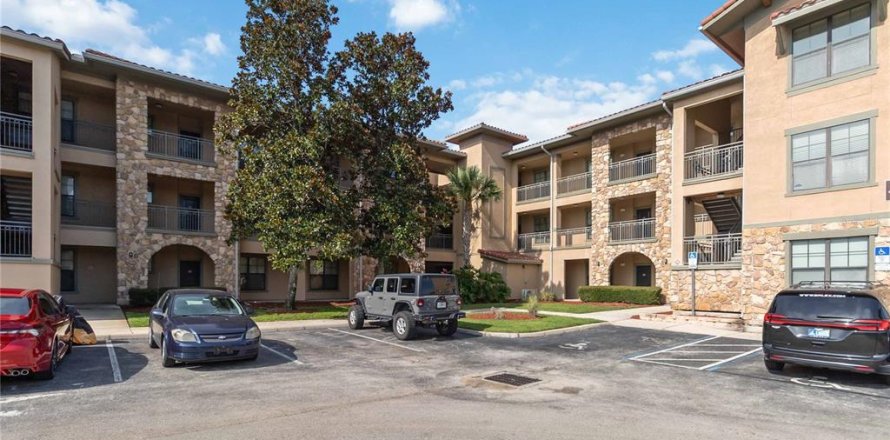 Condominio en Davenport, Florida, 3 dormitorios № 1913021