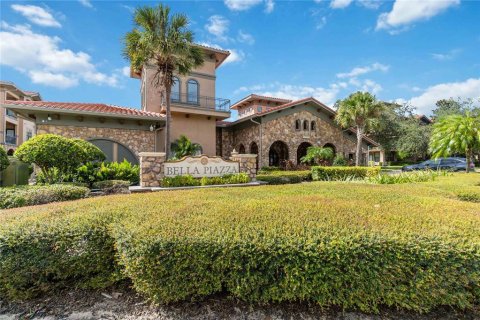 Condominio en alquiler en Davenport, Florida, 3 dormitorios, 123.19 m2 № 1913021 - foto 2