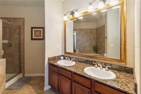 Condominio en alquiler en Davenport, Florida, 3 dormitorios, 123.19 m2 № 1913021 - foto 17