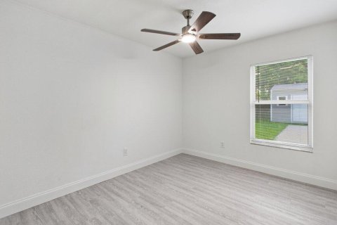 Casa en venta en Port St. Lucie, Florida, 3 dormitorios, 145.3 m2 № 2309625 - foto 22