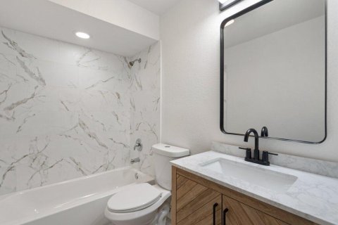 Casa en venta en Port St. Lucie, Florida, 3 dormitorios, 145.3 m2 № 2309625 - foto 21