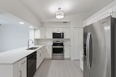 Casa en venta en Port St. Lucie, Florida, 3 dormitorios, 145.3 m2 № 2309625 - foto 6