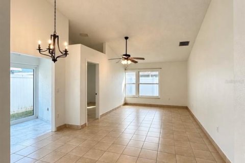 Villa ou maison à louer à Oldsmar, Floride: 3 chambres, 120.4 m2 № 2418679 - photo 13