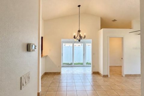 Villa ou maison à louer à Oldsmar, Floride: 3 chambres, 120.4 m2 № 2418679 - photo 16