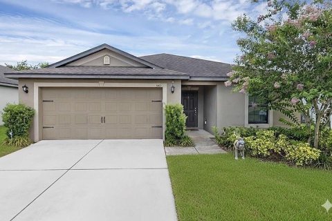 House in Haines City, Florida 3 bedrooms, 128.02 sq.m. № 2108822