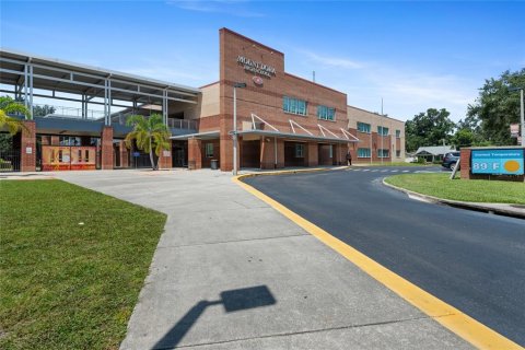 Propiedad comercial en venta en Mount Dora, Florida, 4 dormitorios, 145.86 m2 № 2215719 - foto 26