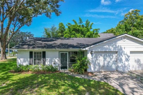 Propiedad comercial en venta en Mount Dora, Florida, 4 dormitorios, 145.86 m2 № 2215719 - foto 29