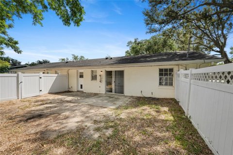 Propiedad comercial en venta en Mount Dora, Florida, 4 dormitorios, 145.86 m2 № 2215719 - foto 20