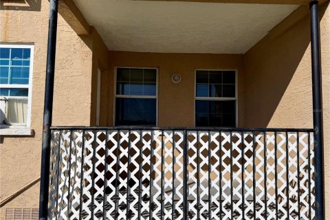 Appartement à louer à Saint Petersburg, Floride: 3 chambres, 83.61 m2 № 2430953 - photo 13