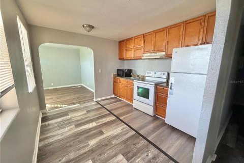 Appartement à louer à Saint Petersburg, Floride: 3 chambres, 83.61 m2 № 2430953 - photo 3