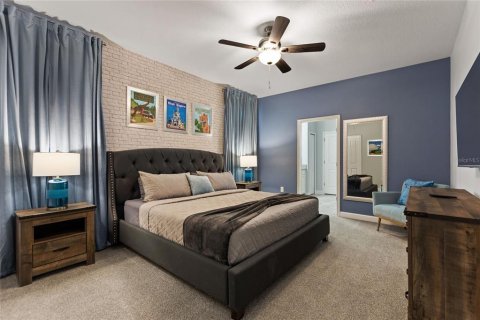 Casa en venta en Davenport, Florida, 8 dormitorios, 363.15 m2 № 2206716 - foto 16