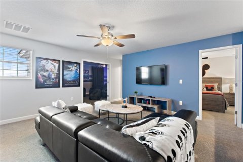Casa en venta en Davenport, Florida, 8 dormitorios, 363.15 m2 № 2206716 - foto 30