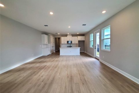 Villa ou maison à louer à Valrico, Floride: 3 chambres, 180.32 m2 № 2404334 - photo 2