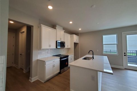 Villa ou maison à louer à Valrico, Floride: 3 chambres, 180.32 m2 № 2404334 - photo 6