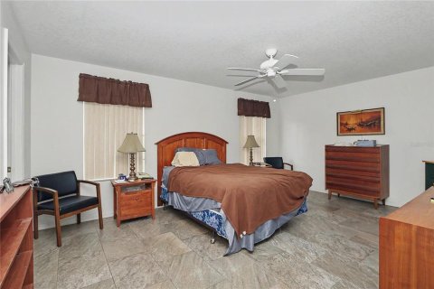 Casa en venta en Ocala, Florida, 3 dormitorios, 170.48 m2 № 2113484 - foto 17