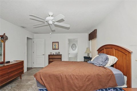 Casa en venta en Ocala, Florida, 3 dormitorios, 170.48 m2 № 2113484 - foto 19