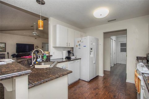 Casa en venta en Ocala, Florida, 3 dormitorios, 170.48 m2 № 2113484 - foto 20