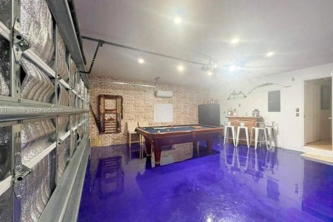 House in Boynton Beach, Florida 3 bedrooms, 215.25 sq.m. № 2060892 - photo 13