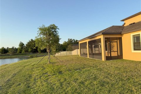 Снять в аренду виллу или дом в Тампа, Флорида 8 комнат, 277.41м2, № 1797981 - фото 15