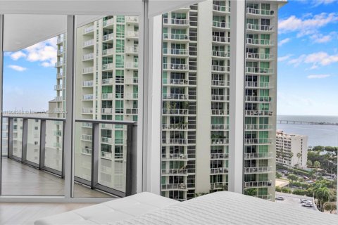 Copropriété à louer à Miami, Floride: 2 chambres, 92.62 m2 № 1965056 - photo 8