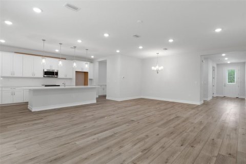 House in Beverly Hills, Florida 3 bedrooms, 204.38 sq.m. № 2317278 - photo 10