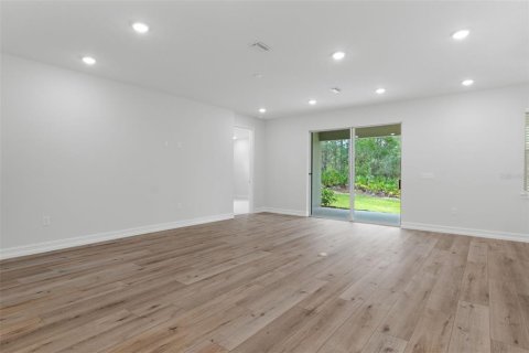House in Beverly Hills, Florida 3 bedrooms, 204.38 sq.m. № 2317278 - photo 11