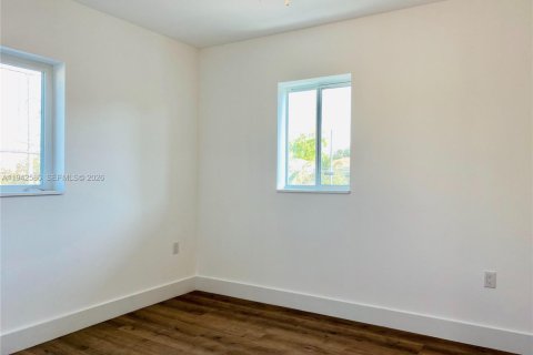 Apartment in Miami, Florida № 2002680 - photo 16