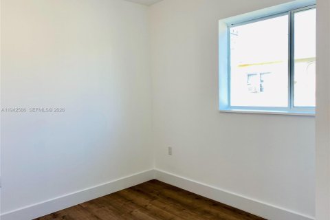 Apartment in Miami, Florida № 2002680 - photo 6